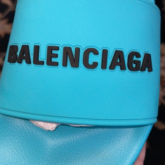 New BALENCIAGA poolside slides - Picture 10 of 11